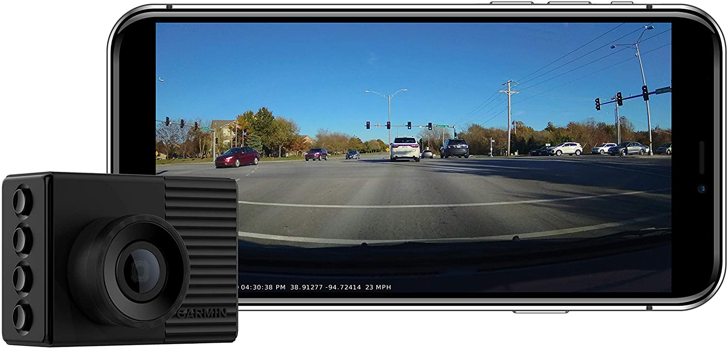 מצלמת דשבורד Garmin DashCam 56